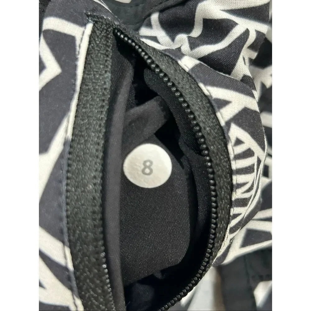 Lululemon speed up short sz 8